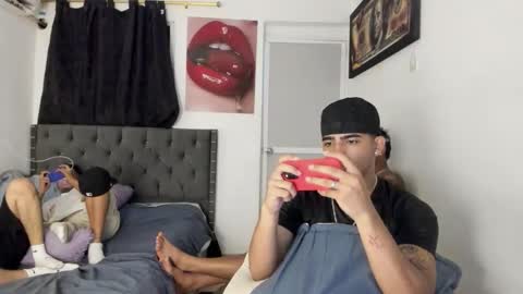 white online show from May 23, 8:31 am