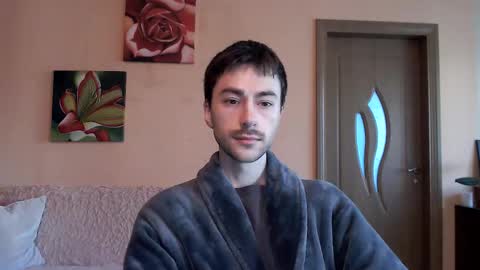 Tom online show from October 8, 2:10 pm