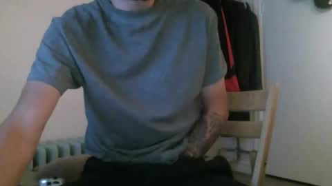 whiteboyslim21 online show from November 10, 9:42 pm