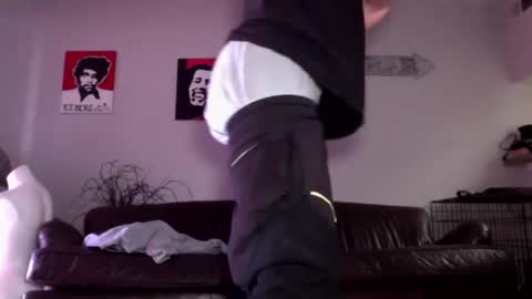 Snapshot of whitechocalate91 chatting on December 3, 7:33 pm just  str8 stud nut  1000 online show from December 3, 7:33 pm