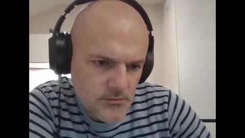 Snapshot of whiteeaglesrb chatting on December 28, 4:52 pm whiteeaglesrb online show from December 28, 4:52 pm