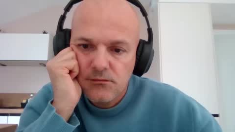 Snapshot of whiteeaglesrb chatting on November 1, 9:46 am whiteeaglesrb online show from November 1, 9:46 am