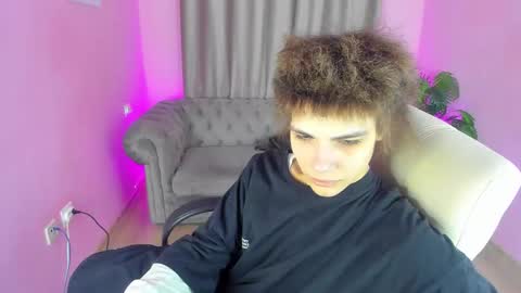 Geoffrey online show from January 15, 3:58 pm