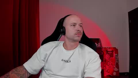 VI online show from September 30, 9:07 pm