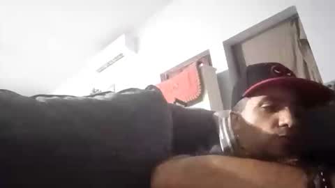 whyyuhcare7022 online show from October 13, 3:34 am