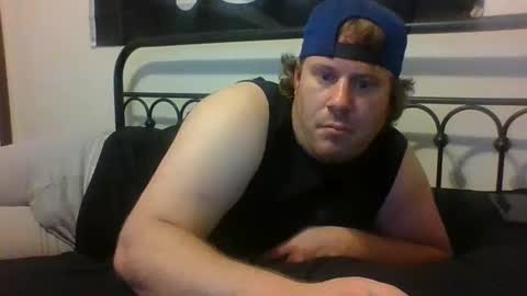 Wihteboy206420 online show from February 9, 12:41 pm