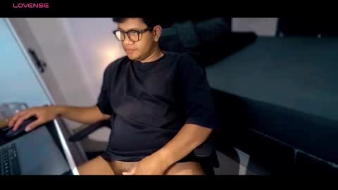 Wildy online show from October 13, 2:23 pm