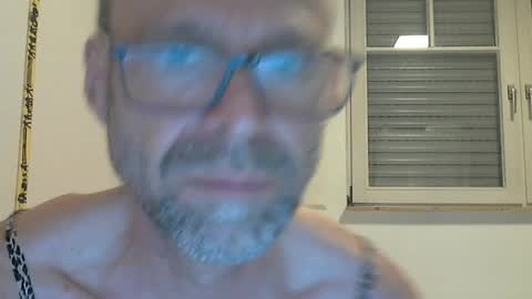 Lilian online show from March 30, 9:49 pm