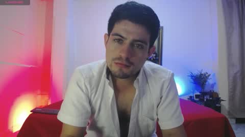 william_steel_ online show from February 5, 1:29 pm