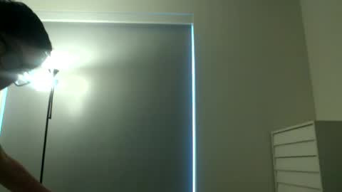 William online show from November 25, 6:43 pm