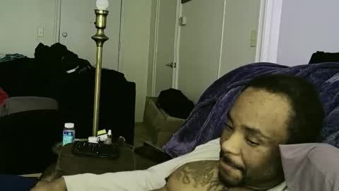 YaBoyTJ online show from December 3, 4:13 pm