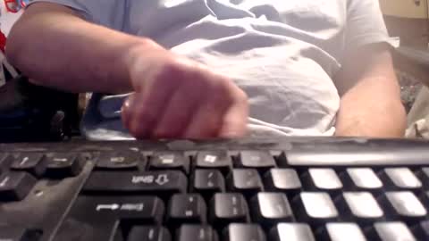 Snapshot of willowstick chatting on October 23, 8:12 pm DrainMyBalls online show from October 23, 8:12 pm