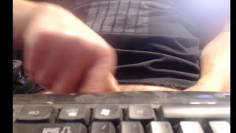 Snapshot of willowstick chatting on January 13, 5:55 am DrainMyBalls online show from January 13, 5:55 am