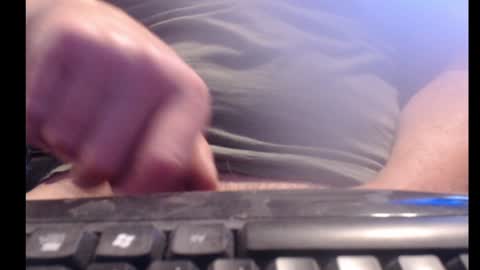 Snapshot of willowstick chatting on December 8, 4:50 pm DrainMyBalls online show from December 8, 4:50 pm