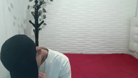 willytal2025 online show from January 15, 5:26 pm