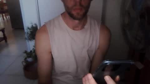 Snapshot of willyturin chatting on October 25, 10:22 pm willyturin online show from October 25, 10:22 pm