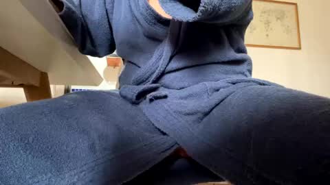 Snapshot of winnieangel chatting on January 5, 9:25 pm Winniethephoota online show from January 5, 9:25 pm