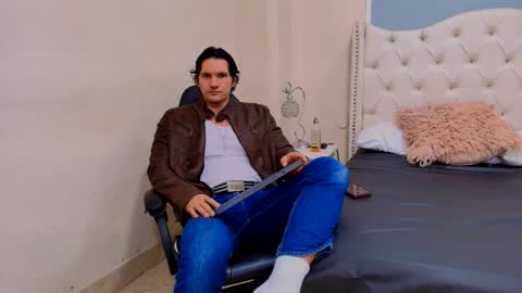 Wiston online show from February 25, 1:01 pm