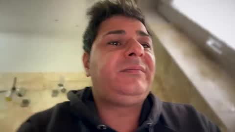 Witebull online show from December 10, 8:19 am