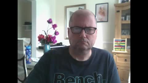 wobble444 online show from October 21, 12:30 pm