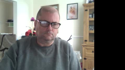 wobble444 online show from October 1, 9:46 am