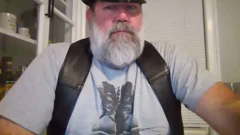 WooBear73 online show from November 16, 11:18 pm