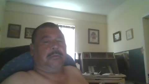 woperator12 online show from April 25, 7:00 pm