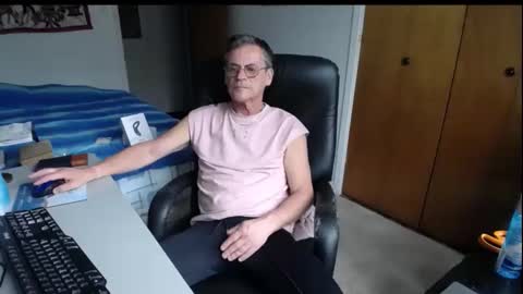 Large one  online show from October 18, 4:56 pm