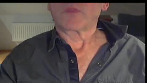 Snapshot of wuki123 chatting on October 6, 9:41 pm Wuki online show from October 6, 9:41 pm