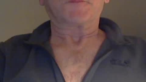 Snapshot of wuki123 chatting on December 22, 10:04 pm Wuki online show from December 22, 10:04 pm