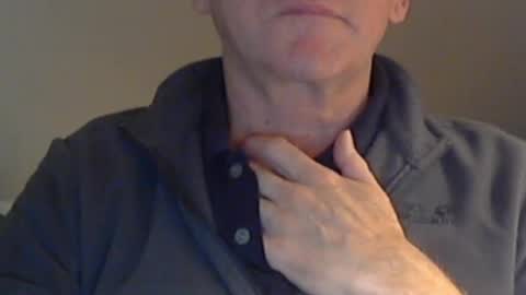 Snapshot of wuki123 chatting on December 4, 3:43 pm Wuki online show from December 4, 3:43 pm