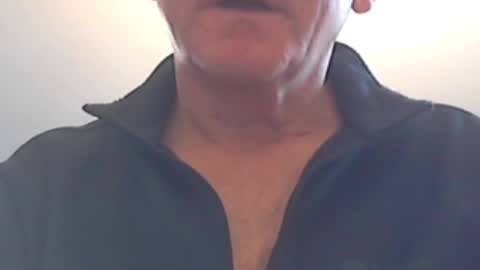 Snapshot of wuki123 chatting on January 12, 12:01 pm Wuki online show from January 12, 12:01 pm