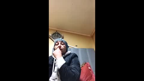 wuseegelfwqa online show from May 13, 2:41 am