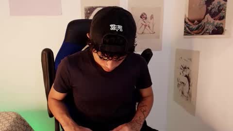 wyatt online show from October 29, 10:13 pm