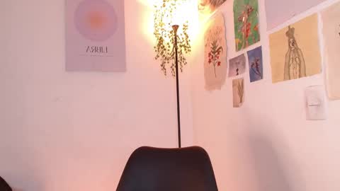 wyatt online show from December 17, 11:38 pm