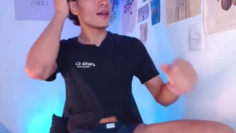 wyatt online show from December 6, 1:40 am