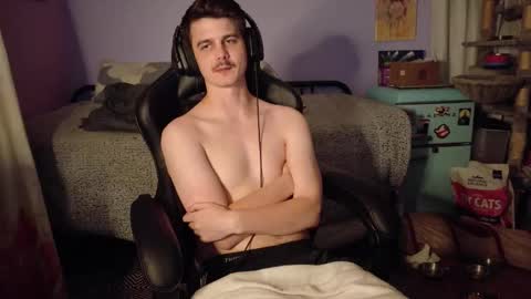 Wyatt online show from October 25, 7:10 am