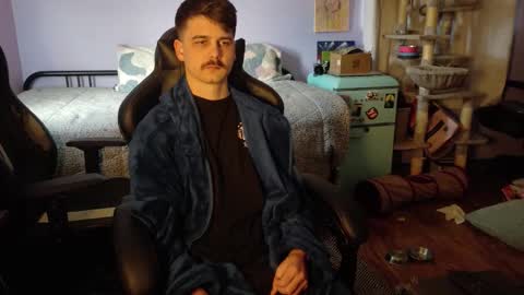 Wyatt online show from November 28, 7:38 pm