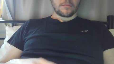 Snapshot of x_yes chatting on January 28, 10:56 am x_yes online show from January 28, 10:56 am