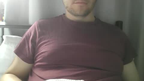 Snapshot of x_yes chatting on September 10, 2:16 pm x_yes online show from September 10, 2:16 pm