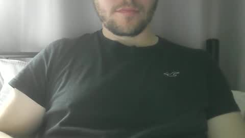 Snapshot of x_yes chatting on October 2, 11:25 am x_yes online show from October 2, 11:25 am