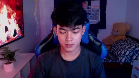 Prince Aldrian  online show from January 4, 3:28 pm