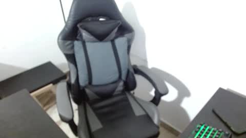 Xanderstone online show from February 6, 6:49 pm