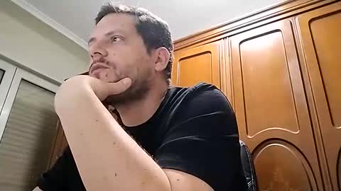 xavi5432 online show from October 4, 6:02 pm