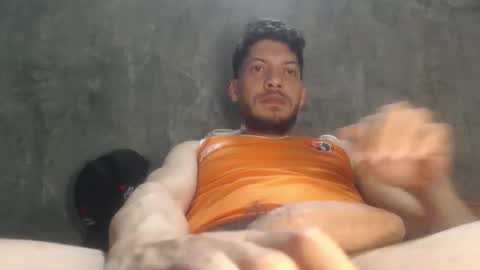 xavicock24 online show from April 18, 10:42 pm