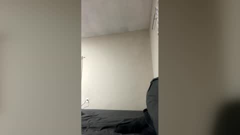 xavier2482 online show from April 20, 12:57 am