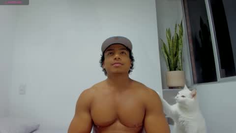 Xavier online show from October 25, 3:41 am