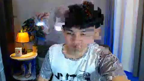 Charlie online show from April 11, 7:56 am