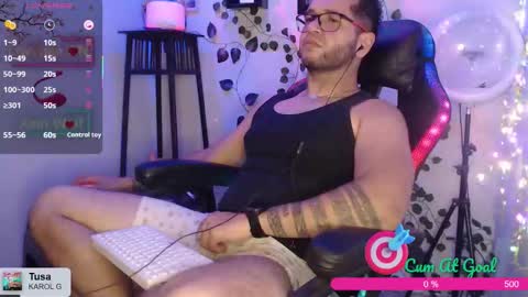 Snapshot of xein_wolf chatting on October 25, 3:08 am Xein Independent Model online show from October 25, 3:08 am