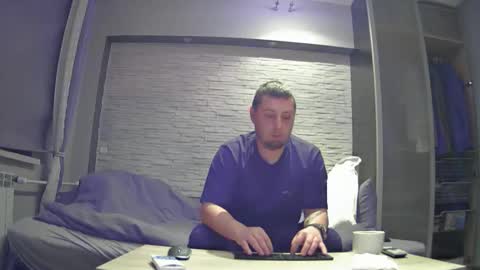 xfikusx44 online show from April 11, 6:33 pm